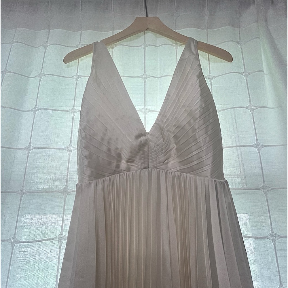 Abercrombie Plunge Pleated Mini Dress
